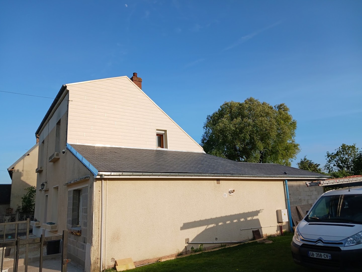Follet Couverture — Photos 9